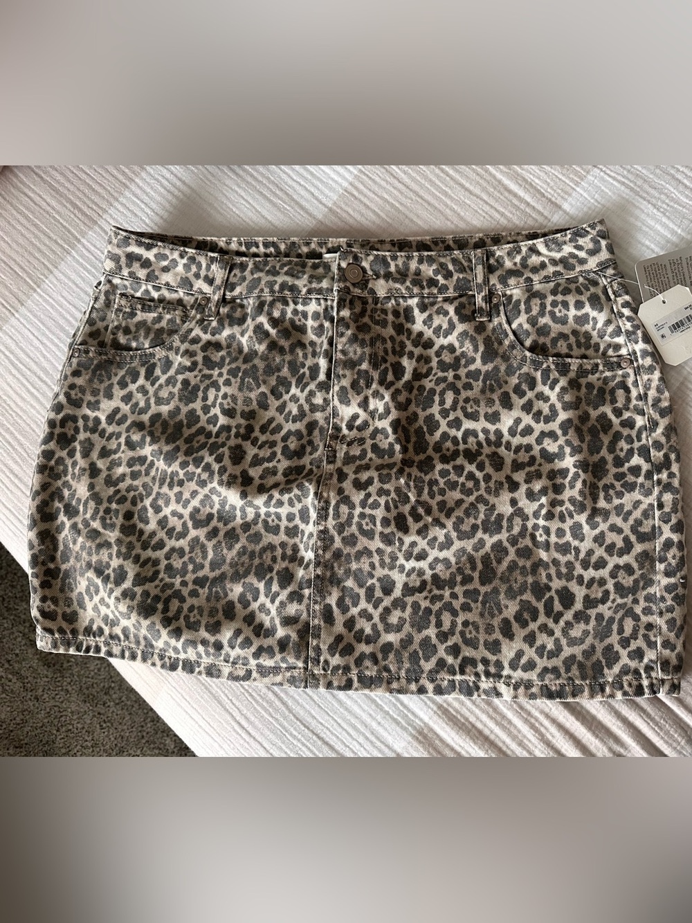 Altar’d State Leopard Print Mini Skirt NWT Size XL